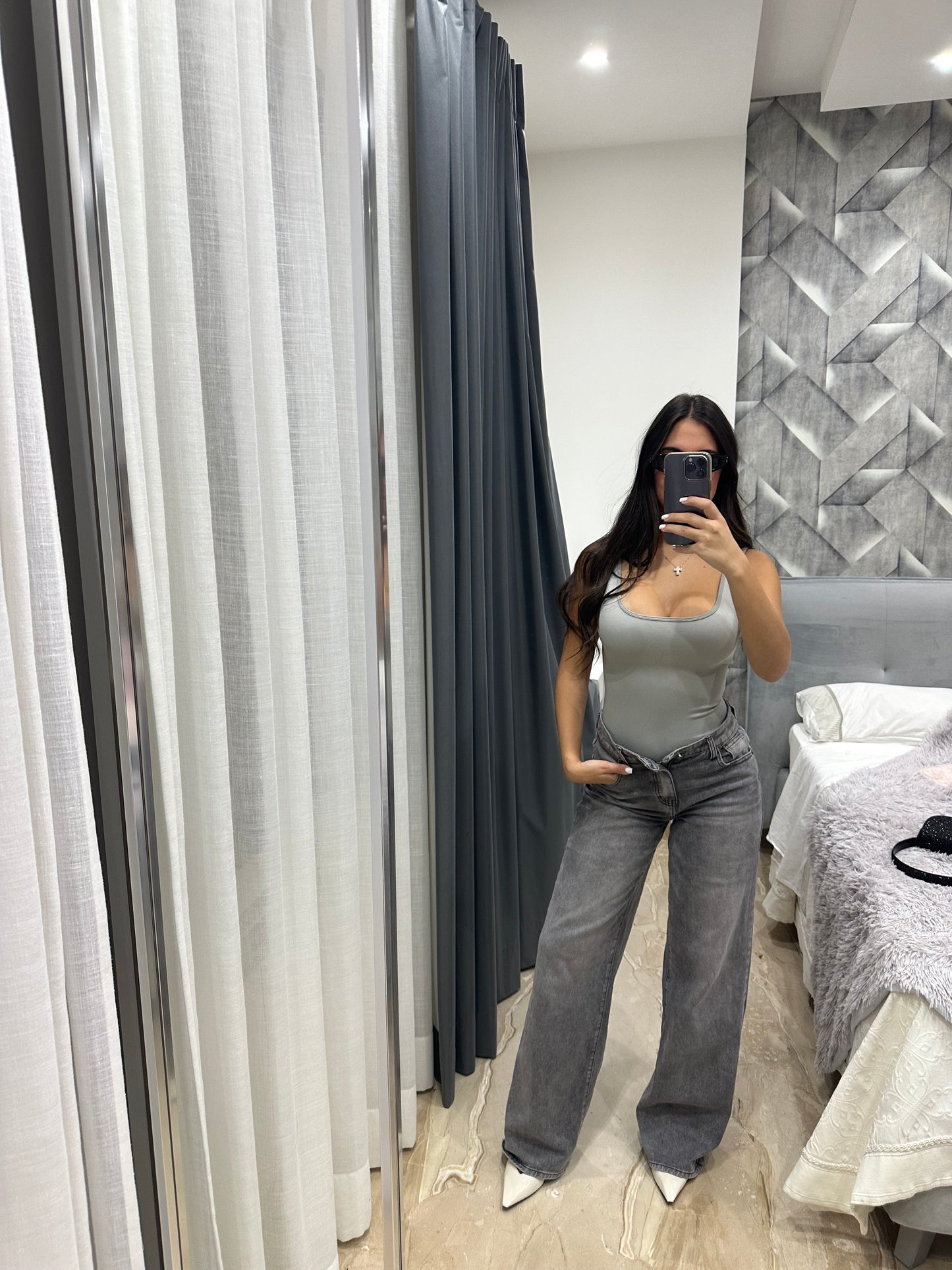 jeans gray